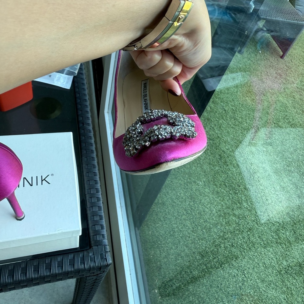 Manolo Blahnik Fuchsia Heels 36.5 - Picture 7 of 9